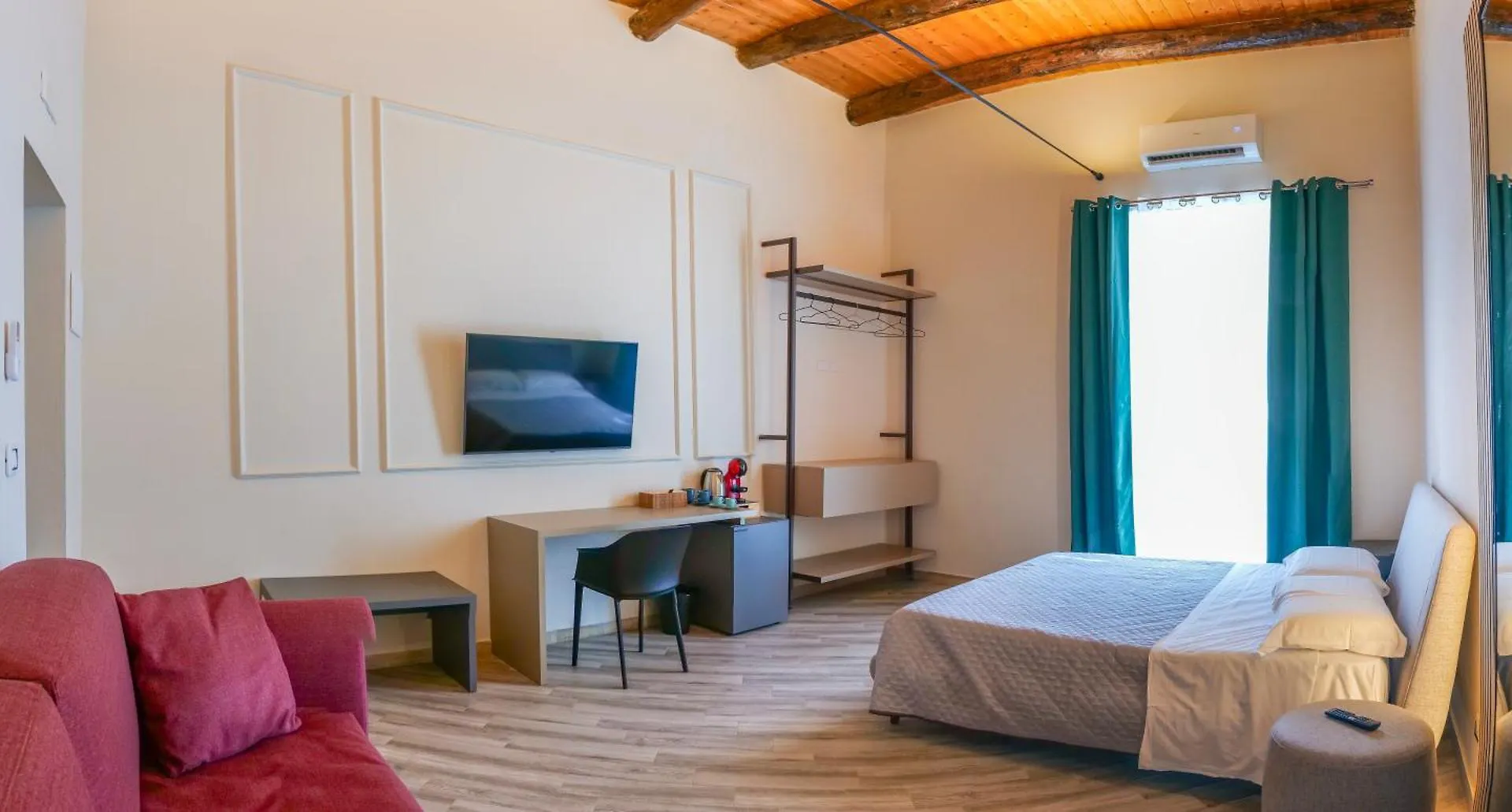 Rooftop Parthenopeo Contemporary Rooms location
